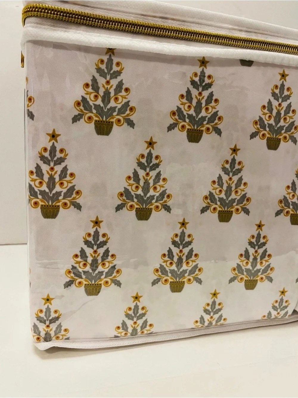 Lenox Queen Size 6 Piece Sheet Set Christmas Trees White Yellow Gray Green Red